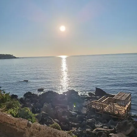 Fronte Mare Aci Trezza * Aci Castello
