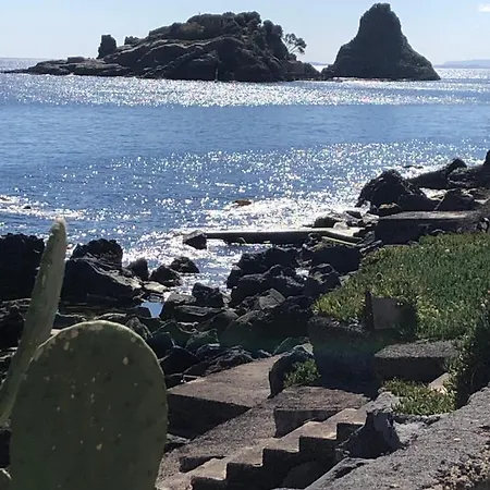 Fronte Mare Aci Trezza Apartamento